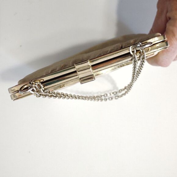 Vintage Gold Lame' Fabric Evening Bag Shoulder Chain Black Satin Interior‎ - Picture 3 of 5